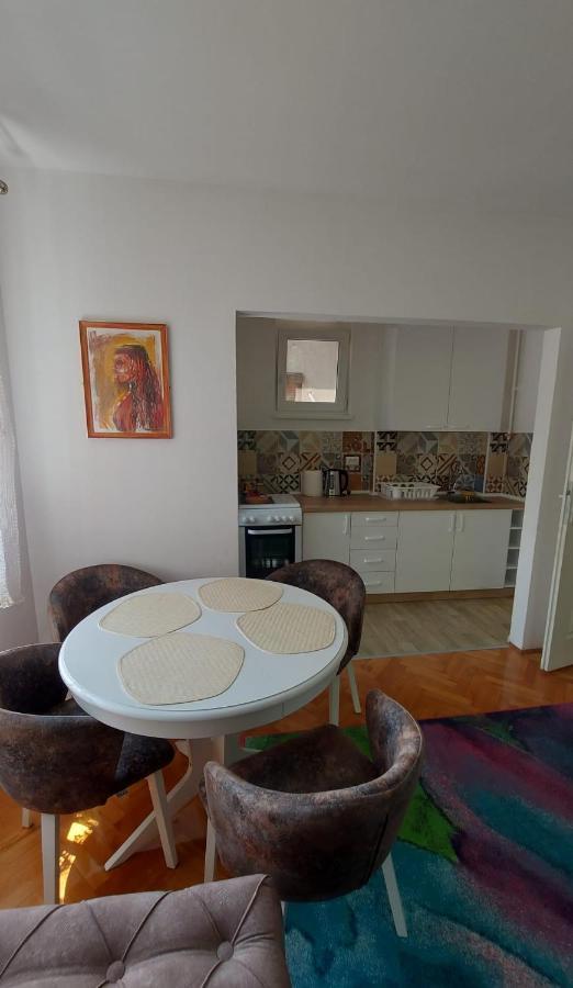 Apartman Milica 브르사츠 외부 사진